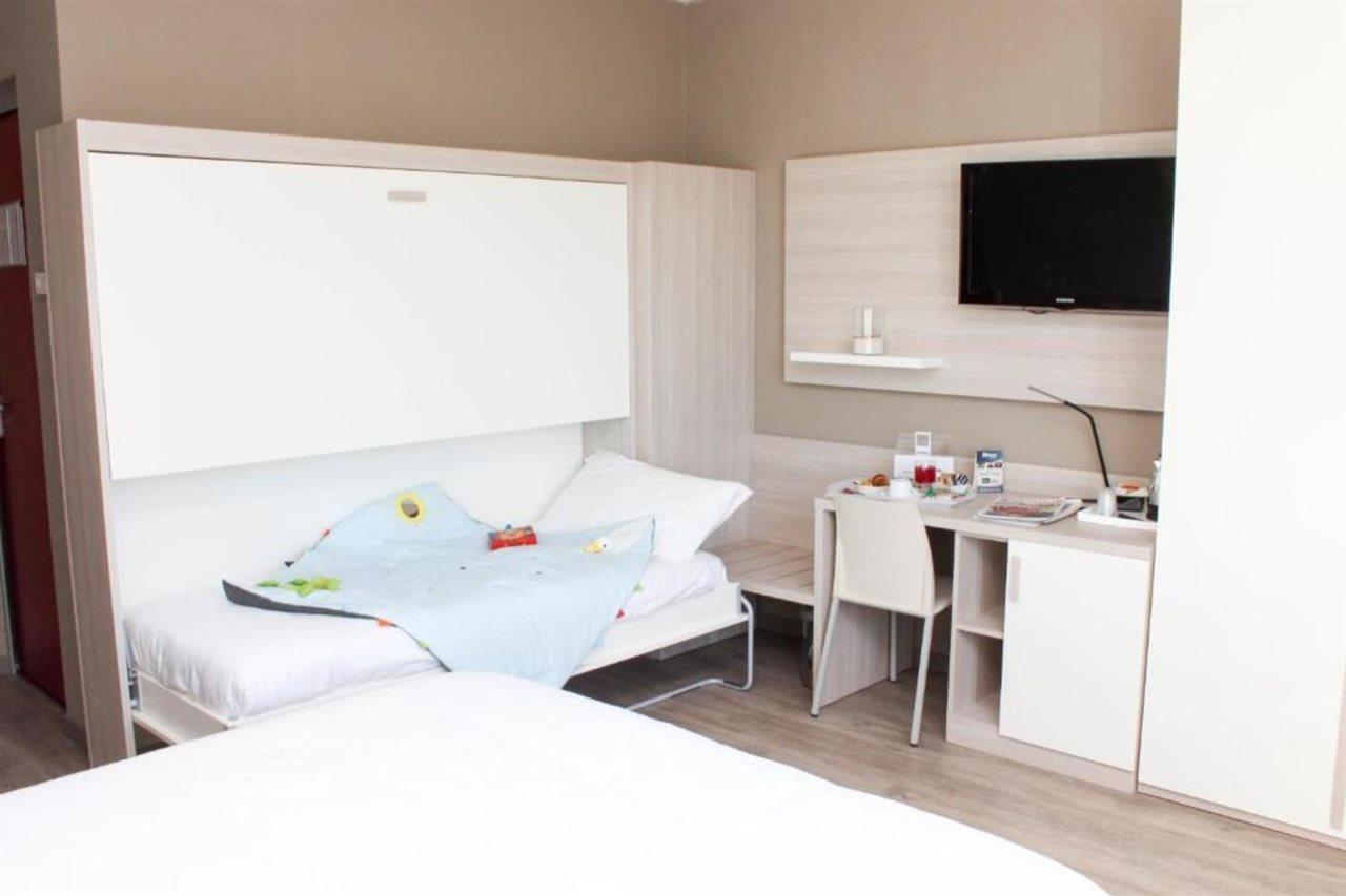 Best Quality Hotel La Darsena Moncalieri Exterior foto