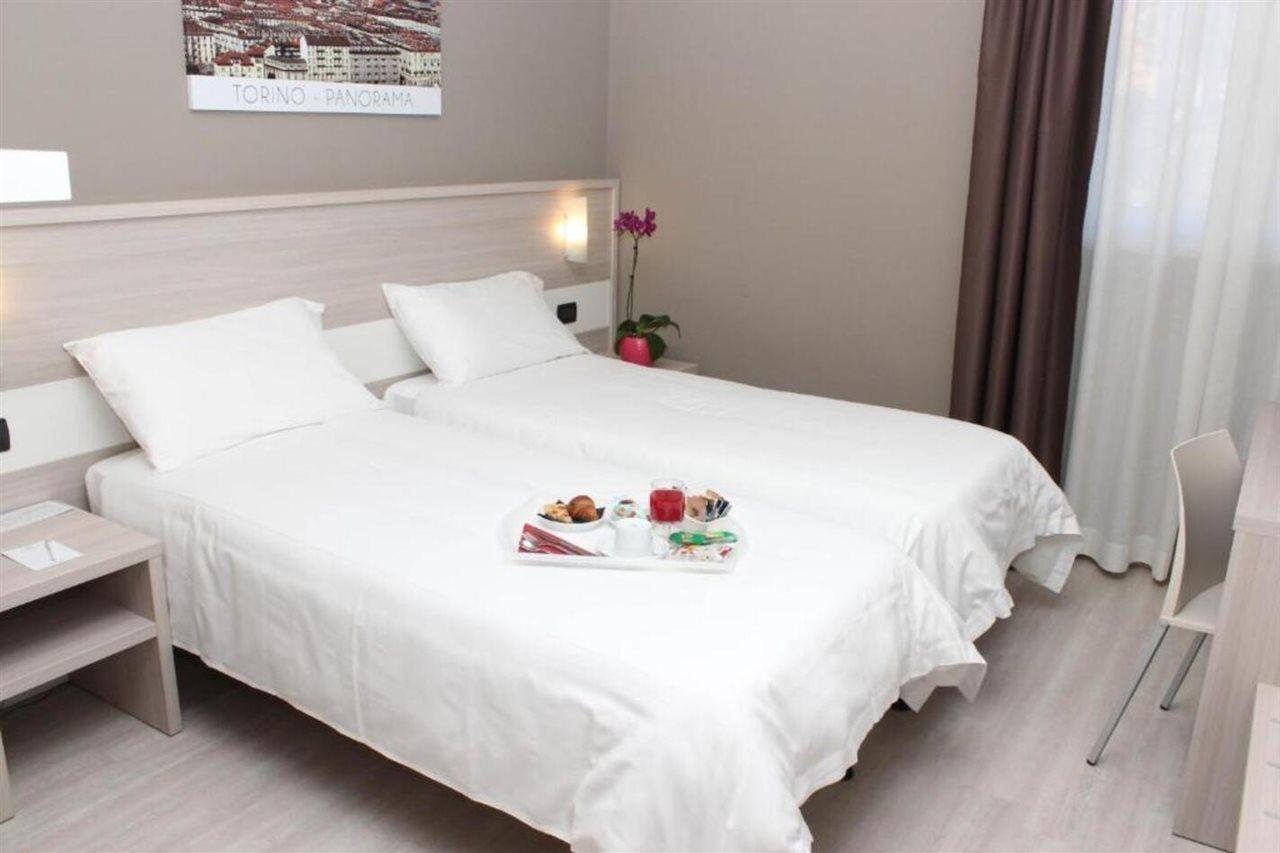Best Quality Hotel La Darsena Moncalieri Exterior foto
