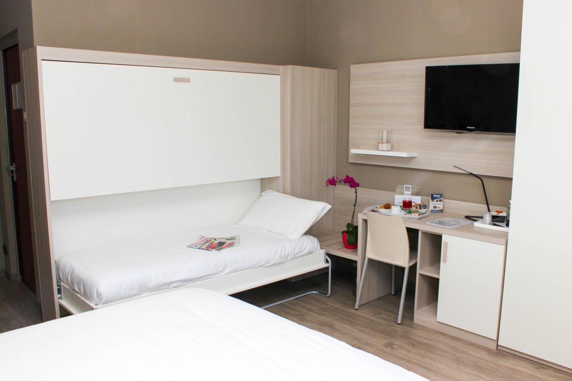 Best Quality Hotel La Darsena Moncalieri Exterior foto