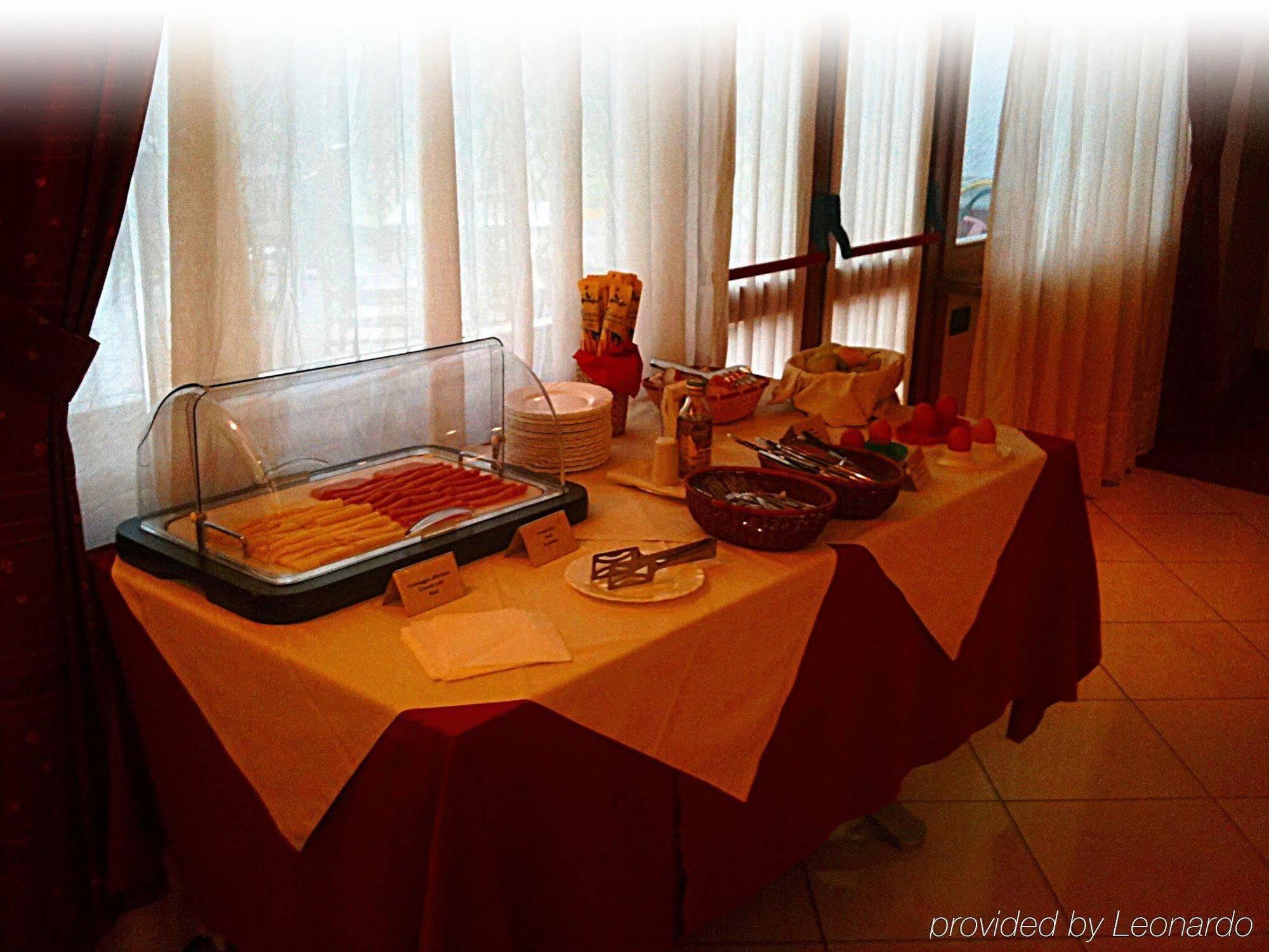 Best Quality Hotel La Darsena Moncalieri Restaurant foto